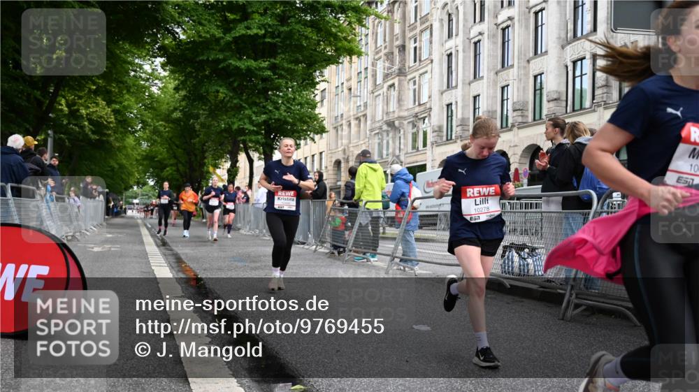 14.06.2026 - REWE Women's Run J. Mangold http://msf.ph/oto/9769455 14.06.2026 09:52:30 Ziel 10278, 10422, 10490, 10629, 10686, 10942, 11123, 11174, 11326, 11467, 11485, 11519 meine-sportfotos.de