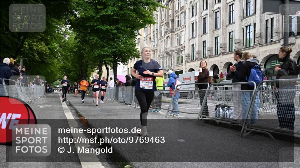 14.06.2026 - REWE Women's Run J. Mangold http://msf.ph/oto/9769463 14.06.2026 09:52:31 Ziel 10278, 10422, 10490, 10629, 10686, 10942, 11123, 11174, 11326, 11467, 11485, 11519 meine-sportfotos.de