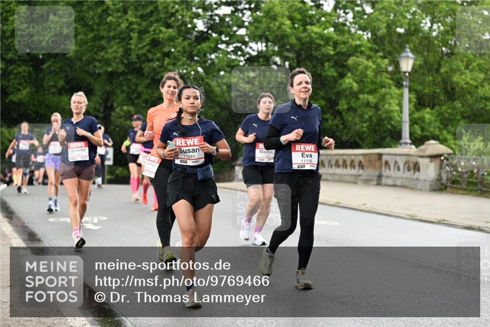 14.06.2026 - REWE Women's Run Dr. Thomas Lammeyer http://msf.ph/oto/9769466 14.06.2026 09:46:31 Laufen 0032, 11091, 7, 11108, 7, 6444 meine-sportfotos.de