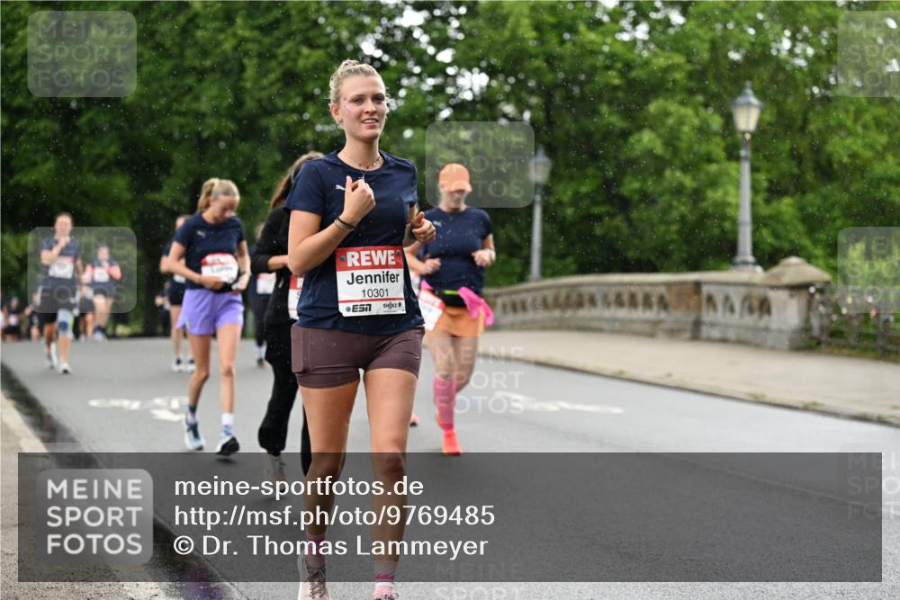14.06.2026 - REWE Women's Run Dr. Thomas Lammeyer http://msf.ph/oto/9769485 14.06.2026 09:46:34 Laufen 10301, 7 meine-sportfotos.de