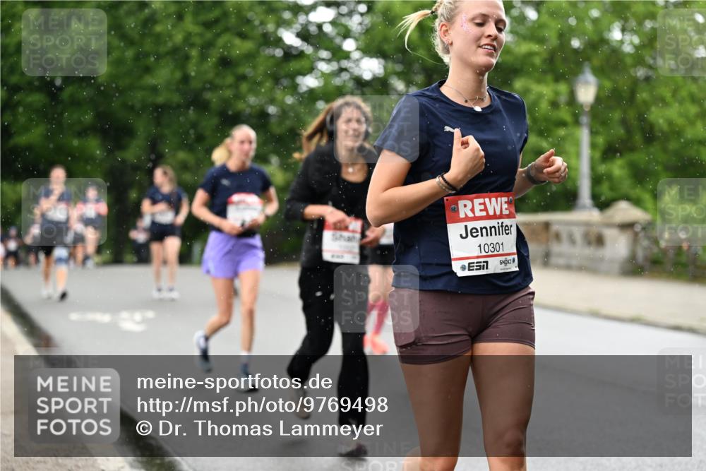 14.06.2026 - REWE Women's Run Dr. Thomas Lammeyer http://msf.ph/oto/9769498 14.06.2026 09:46:35 Laufen 10301 meine-sportfotos.de