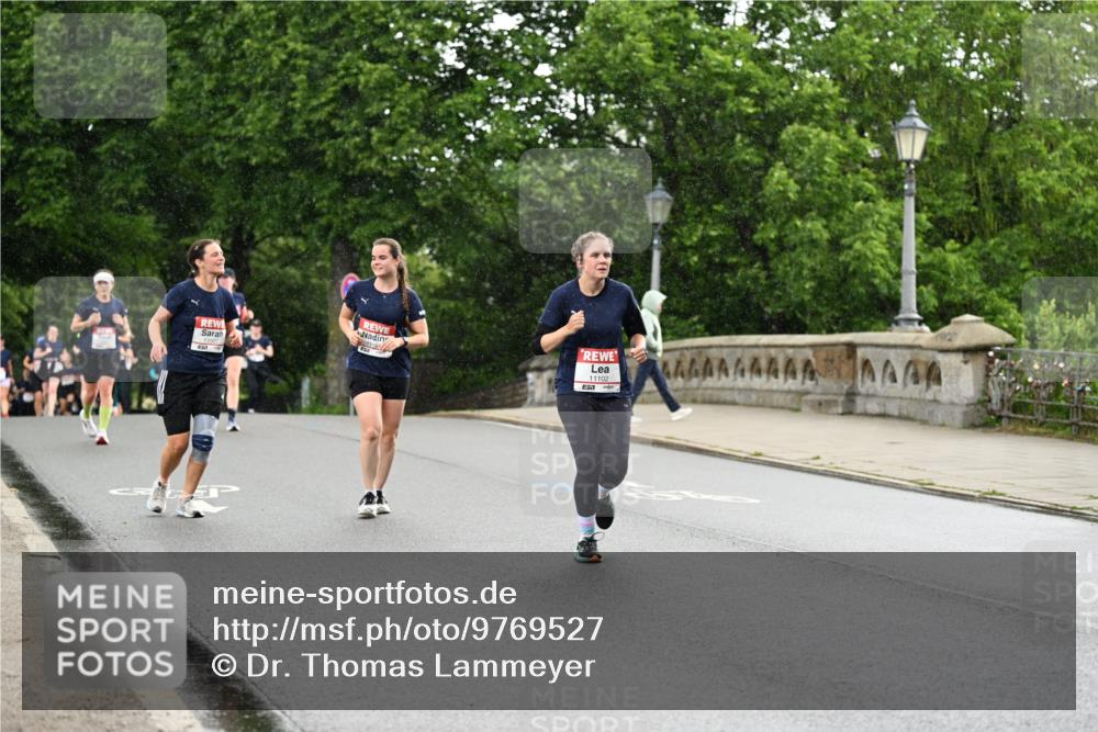 14.06.2026 - REWE Women's Run Dr. Thomas Lammeyer http://msf.ph/oto/9769527 14.06.2026 09:46:37 Laufen 11102 meine-sportfotos.de