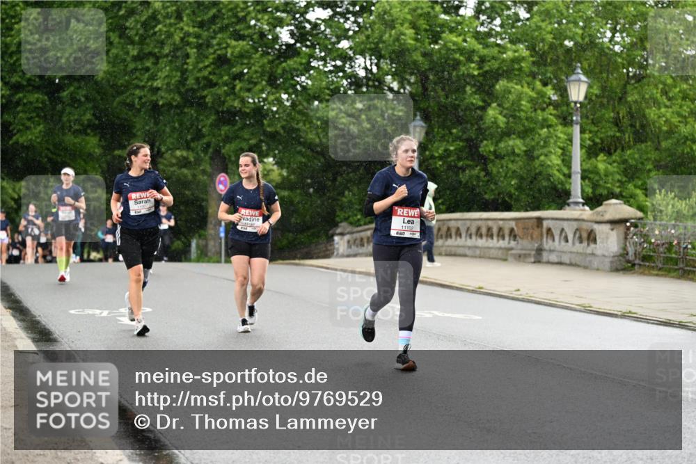 14.06.2026 - REWE Women's Run Dr. Thomas Lammeyer http://msf.ph/oto/9769529 14.06.2026 09:46:38 Laufen 11002, 11102 meine-sportfotos.de