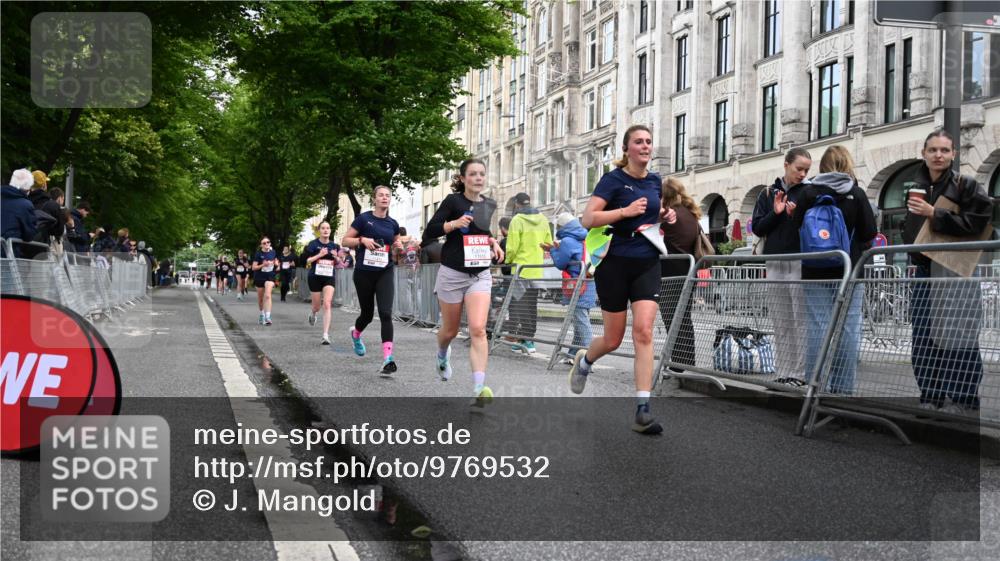 14.06.2026 - REWE Women's Run J. Mangold http://msf.ph/oto/9769532 14.06.2026 09:52:51 Ziel 10693, 10943, 11173, 11416, 11510 meine-sportfotos.de