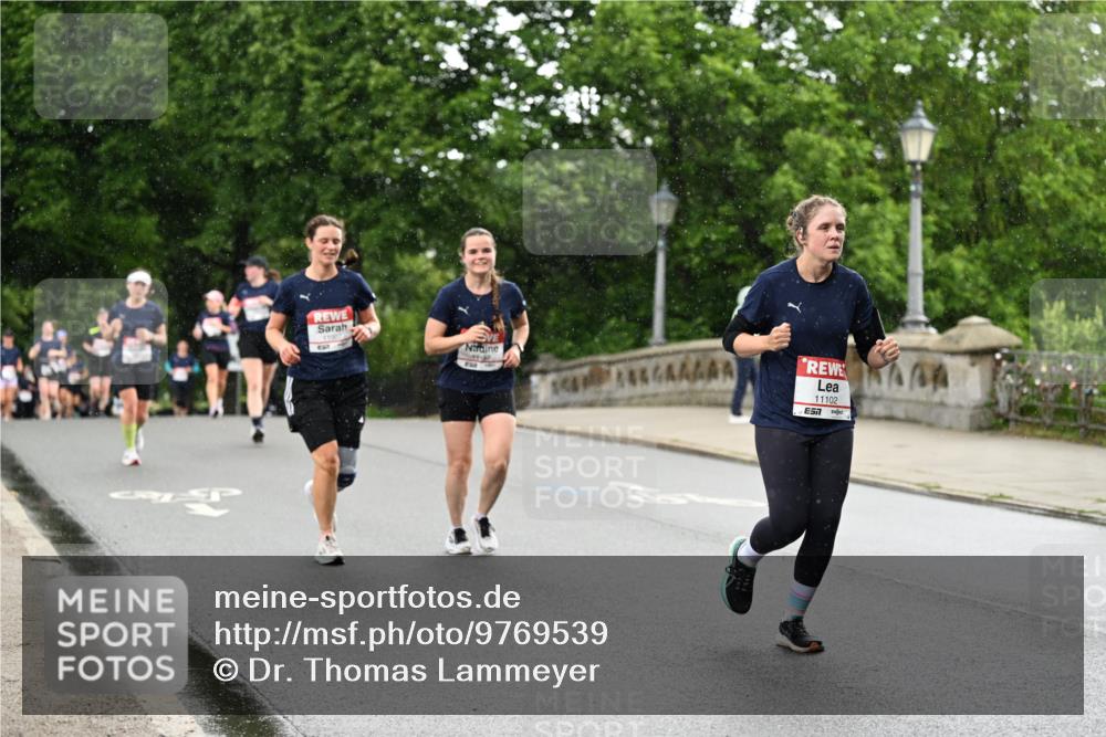 14.06.2026 - REWE Women's Run Dr. Thomas Lammeyer http://msf.ph/oto/9769539 14.06.2026 09:46:39 Laufen 11102, 7 meine-sportfotos.de