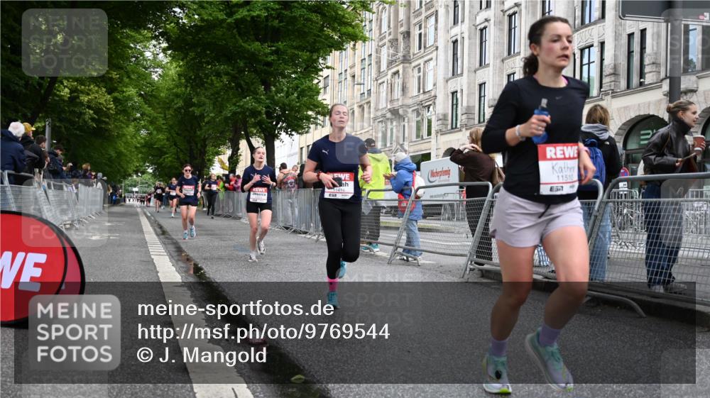 14.06.2026 - REWE Women's Run J. Mangold http://msf.ph/oto/9769544 14.06.2026 09:52:52 Ziel 10693, 10943, 11173, 11416, 11510 meine-sportfotos.de