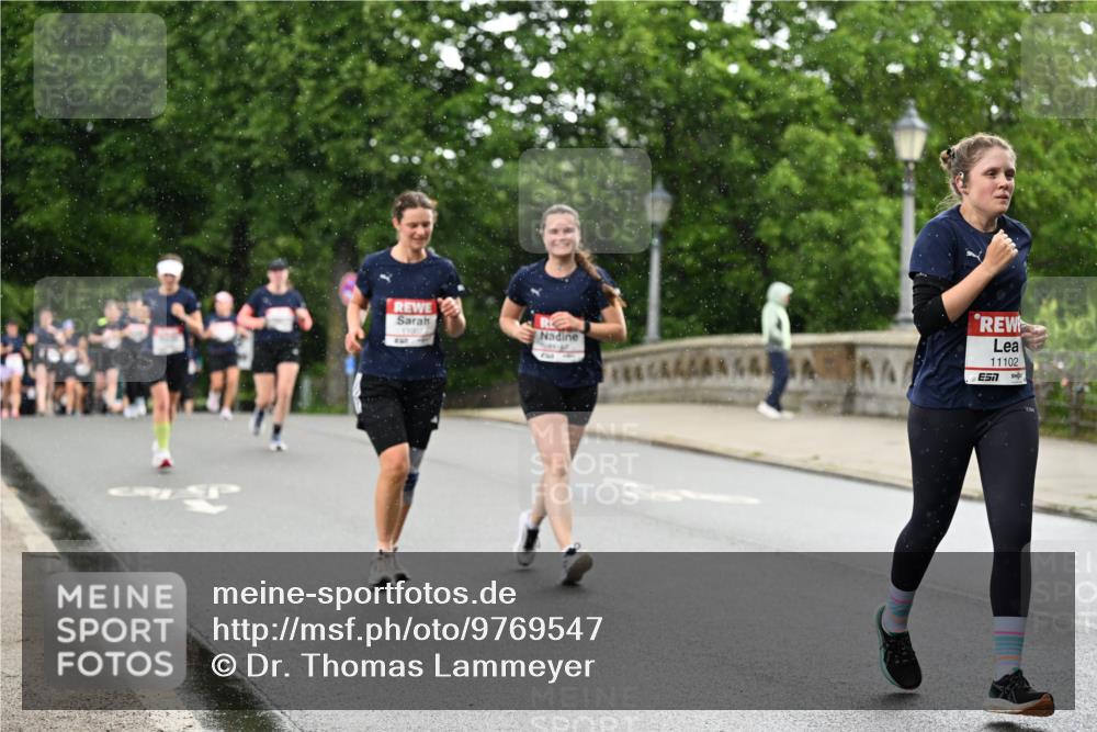 14.06.2026 - REWE Women's Run Dr. Thomas Lammeyer http://msf.ph/oto/9769547 14.06.2026 09:46:39 Laufen 11102, 7 meine-sportfotos.de