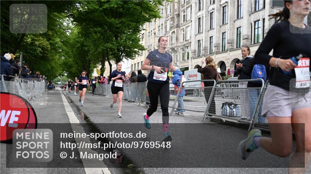14.06.2026 - REWE Women's Run J. Mangold http://msf.ph/oto/9769548 14.06.2026 09:52:52 Ziel 10693, 10943, 11173, 11416, 11510 meine-sportfotos.de