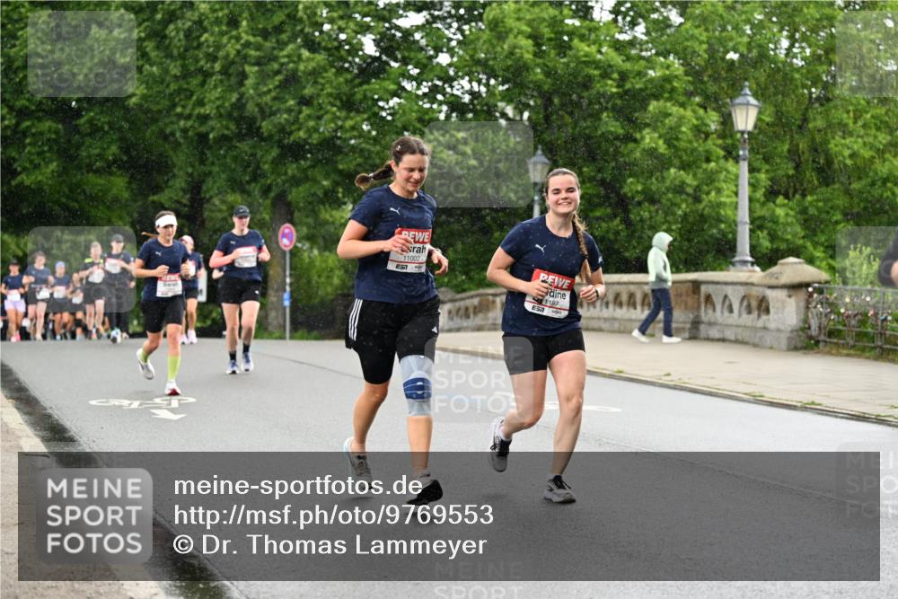 14.06.2026 - REWE Women's Run Dr. Thomas Lammeyer http://msf.ph/oto/9769553 14.06.2026 09:46:40 Laufen 11002, 1187, 57 meine-sportfotos.de