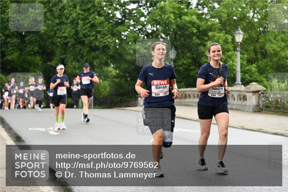 14.06.2026 - REWE Women's Run Dr. Thomas Lammeyer http://msf.ph/oto/9769562 14.06.2026 09:46:40 Laufen 11002, 7, 11187, 7 meine-sportfotos.de