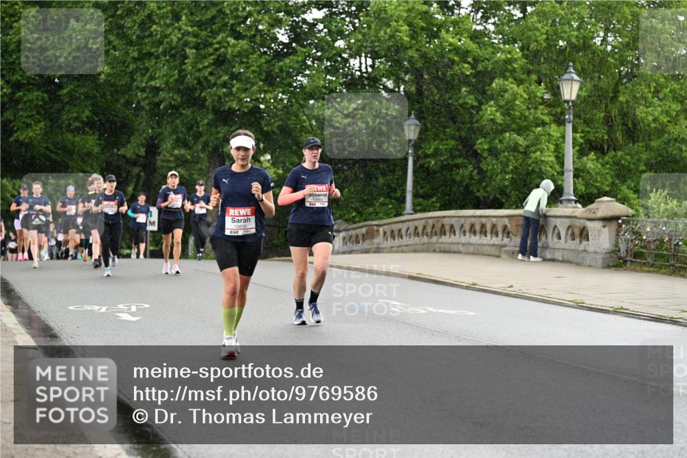 14.06.2026 - REWE Women's Run Dr. Thomas Lammeyer http://msf.ph/oto/9769586 14.06.2026 09:46:42 Laufen 10656, 57, 10683 meine-sportfotos.de