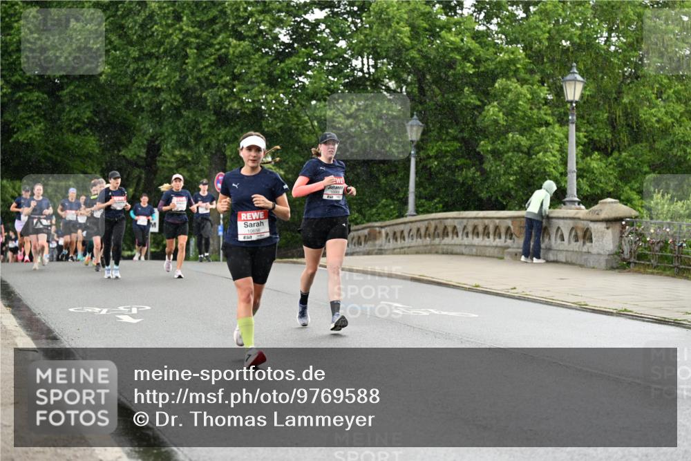 14.06.2026 - REWE Women's Run Dr. Thomas Lammeyer http://msf.ph/oto/9769588 14.06.2026 09:46:42 Laufen 10656 meine-sportfotos.de