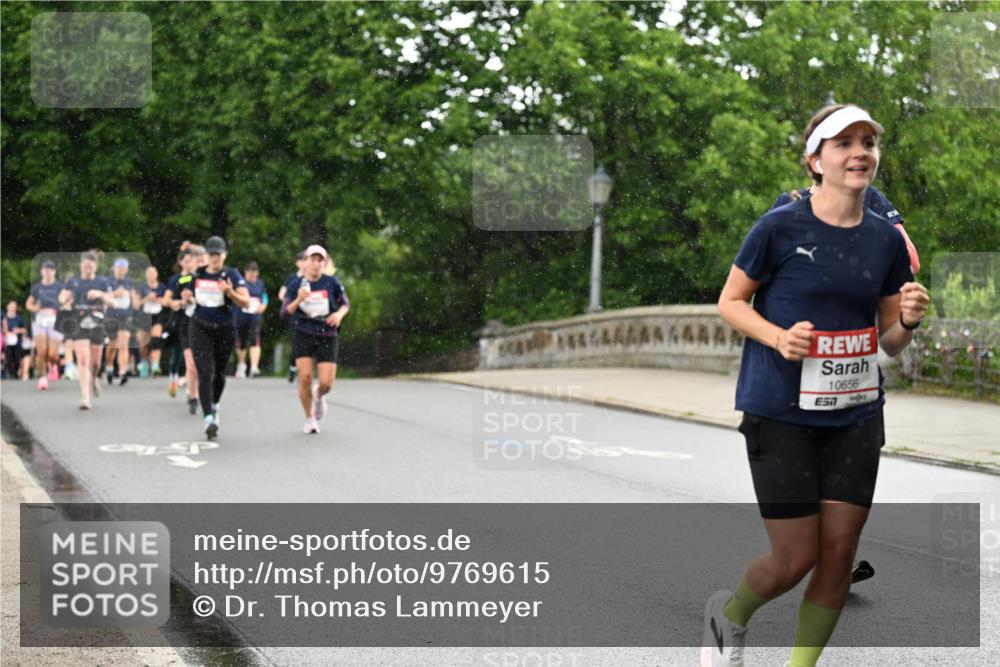 14.06.2026 - REWE Women's Run Dr. Thomas Lammeyer http://msf.ph/oto/9769615 14.06.2026 09:46:44 Laufen 10656 meine-sportfotos.de