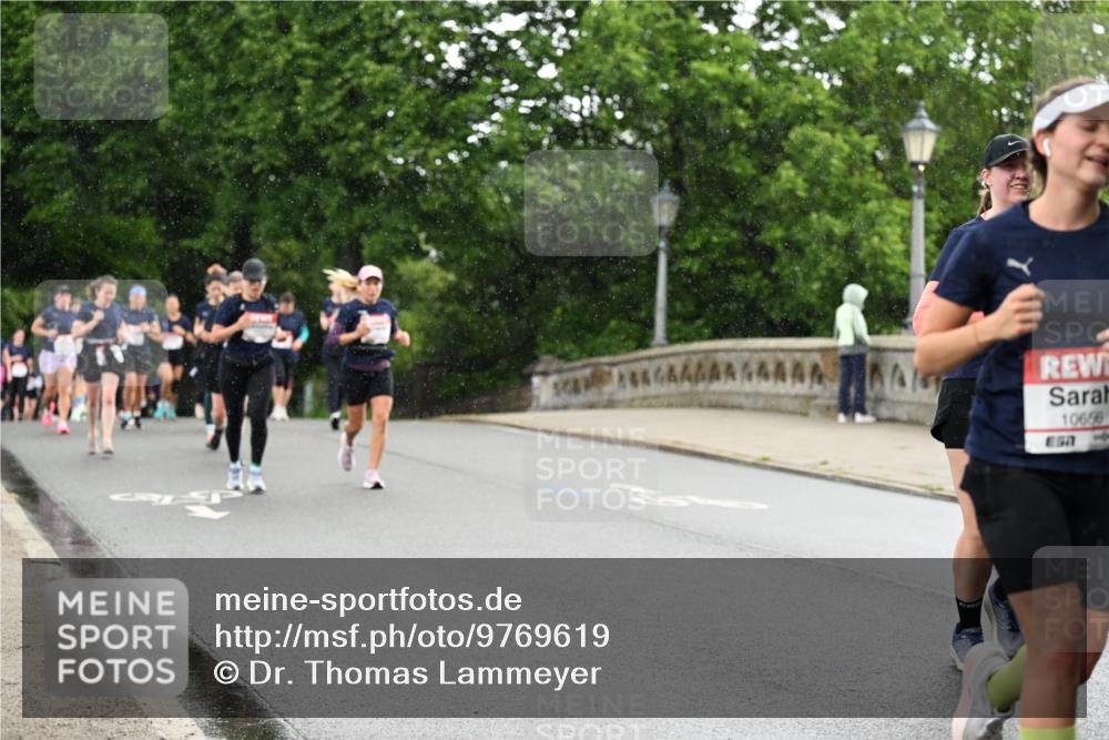 14.06.2026 - REWE Women's Run Dr. Thomas Lammeyer http://msf.ph/oto/9769619 14.06.2026 09:46:44 Laufen 10656 meine-sportfotos.de