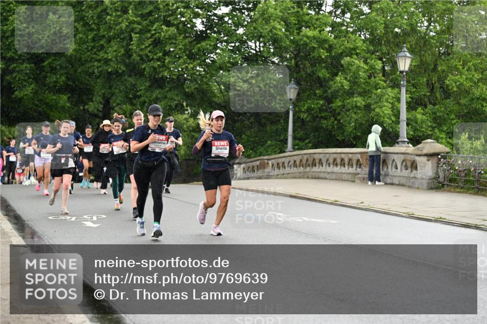 14.06.2026 - REWE Women's Run Dr. Thomas Lammeyer http://msf.ph/oto/9769639 14.06.2026 09:46:46 Laufen 10551, 6 meine-sportfotos.de
