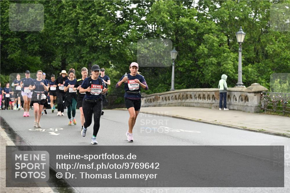14.06.2026 - REWE Women's Run Dr. Thomas Lammeyer http://msf.ph/oto/9769642 14.06.2026 09:46:46 Laufen 10551, 6666 meine-sportfotos.de