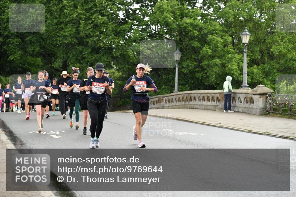 14.06.2026 - REWE Women's Run Dr. Thomas Lammeyer http://msf.ph/oto/9769644 14.06.2026 09:46:46 Laufen 10017 meine-sportfotos.de