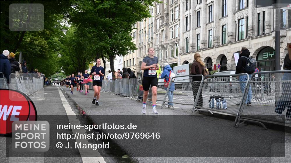 14.06.2026 - REWE Women's Run J. Mangold http://msf.ph/oto/9769646 14.06.2026 09:53:20 Ziel 10062, 10097, 10103, 10914, 10952, 11051 meine-sportfotos.de