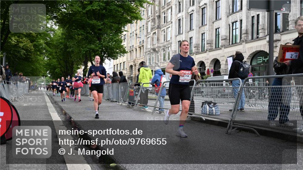14.06.2026 - REWE Women's Run J. Mangold http://msf.ph/oto/9769655 14.06.2026 09:53:20 Ziel 10062, 10097, 10103, 10914, 10952, 11051 meine-sportfotos.de