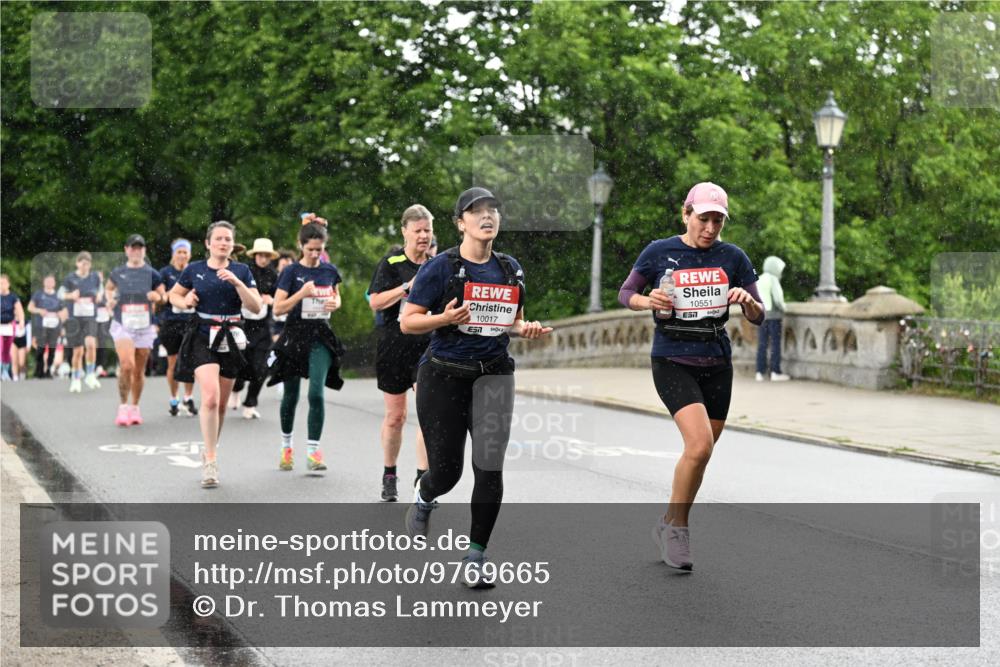 14.06.2026 - REWE Women's Run Dr. Thomas Lammeyer http://msf.ph/oto/9769665 14.06.2026 09:46:47 Laufen 10017, 57, 10551 meine-sportfotos.de
