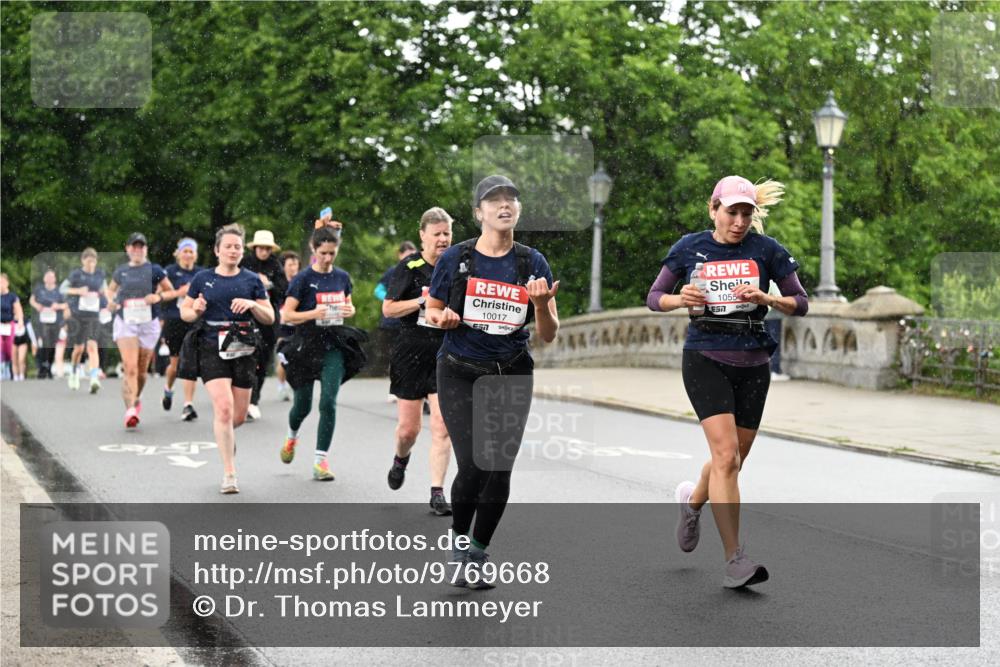 14.06.2026 - REWE Women's Run Dr. Thomas Lammeyer http://msf.ph/oto/9769668 14.06.2026 09:46:47 Laufen 10017, 657, 1055, 7, 6464 meine-sportfotos.de