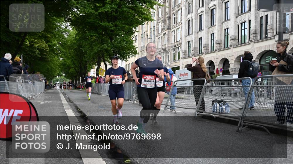 14.06.2026 - REWE Women's Run J. Mangold http://msf.ph/oto/9769698 14.06.2026 09:53:29 Ziel 10097, 10103, 10478, 10632, 10871, 10896, 10914, 11014, 11468 meine-sportfotos.de