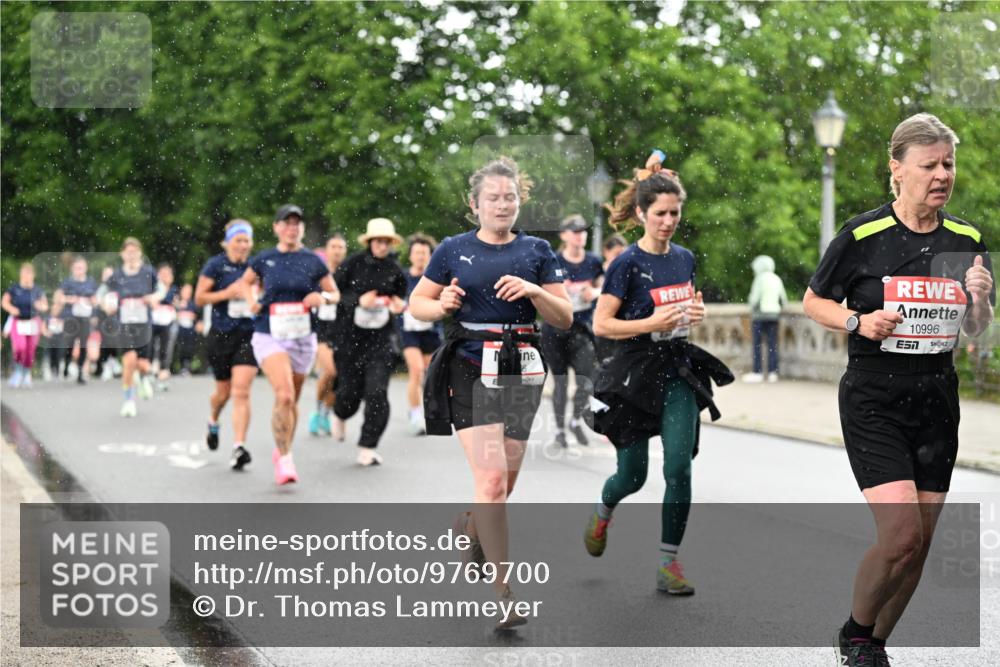 14.06.2026 - REWE Women's Run Dr. Thomas Lammeyer http://msf.ph/oto/9769700 14.06.2026 09:46:49 Laufen 10996 meine-sportfotos.de