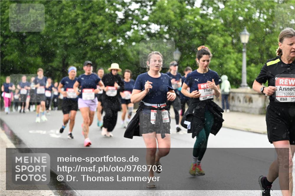 14.06.2026 - REWE Women's Run Dr. Thomas Lammeyer http://msf.ph/oto/9769703 14.06.2026 09:46:50 Laufen 10448, 10996 meine-sportfotos.de