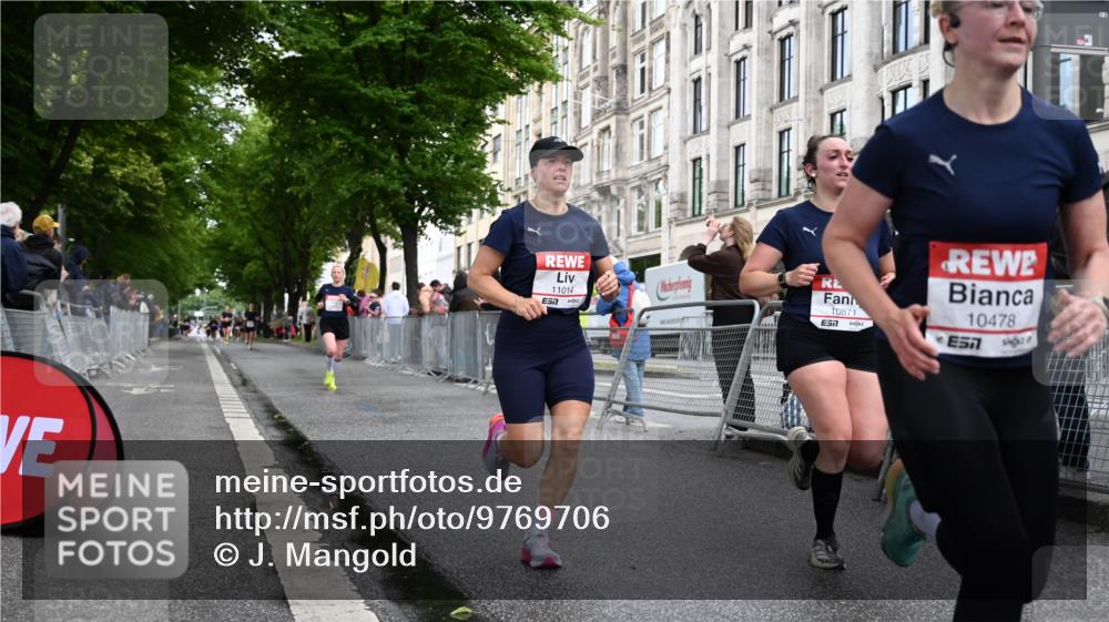 14.06.2026 - REWE Women's Run J. Mangold http://msf.ph/oto/9769706 14.06.2026 09:53:30 Ziel 10478, 10632, 10871, 10896, 10914, 11014, 11468 meine-sportfotos.de