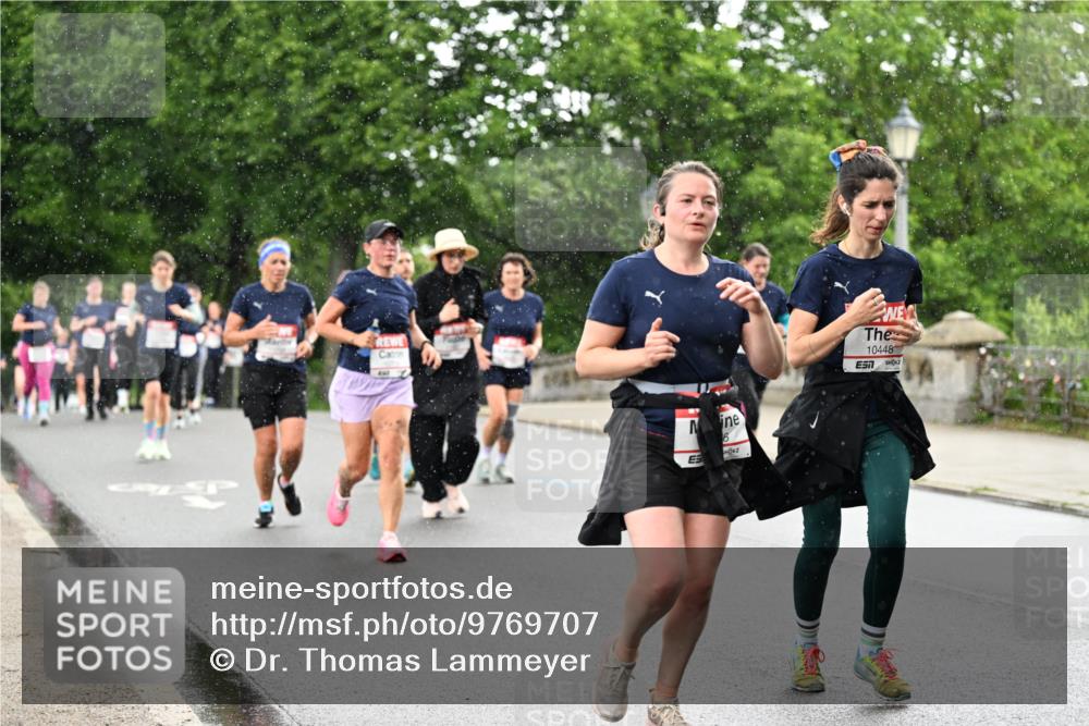 14.06.2026 - REWE Women's Run Dr. Thomas Lammeyer http://msf.ph/oto/9769707 14.06.2026 09:46:50 Laufen 6, 10448 meine-sportfotos.de