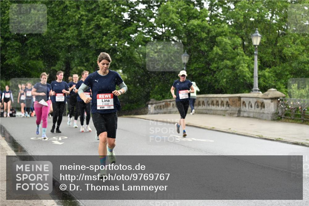 14.06.2026 - REWE Women's Run Dr. Thomas Lammeyer http://msf.ph/oto/9769767 14.06.2026 09:46:54 Laufen 11442, 7 meine-sportfotos.de