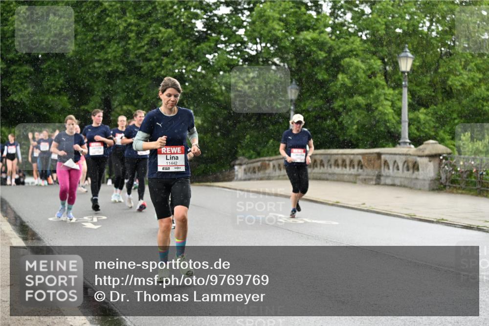 14.06.2026 - REWE Women's Run Dr. Thomas Lammeyer http://msf.ph/oto/9769769 14.06.2026 09:46:54 Laufen 11442, 7 meine-sportfotos.de