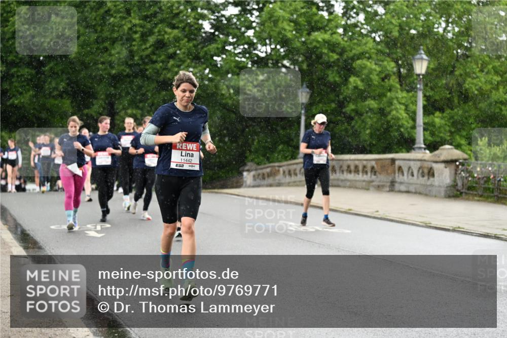 14.06.2026 - REWE Women's Run Dr. Thomas Lammeyer http://msf.ph/oto/9769771 14.06.2026 09:46:54 Laufen 11442, 7 meine-sportfotos.de