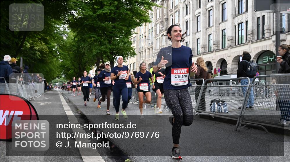 14.06.2026 - REWE Women's Run J. Mangold http://msf.ph/oto/9769776 14.06.2026 09:53:50 Ziel 10236, 10334, 10356, 10363, 10778, 10783, 11049, 11050, 11315, 11387, 11389, 11429, 11433 meine-sportfotos.de