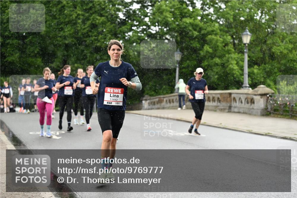 14.06.2026 - REWE Women's Run Dr. Thomas Lammeyer http://msf.ph/oto/9769777 14.06.2026 09:46:54 Laufen 11442, 7 meine-sportfotos.de