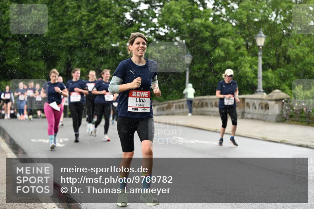 14.06.2026 - REWE Women's Run Dr. Thomas Lammeyer http://msf.ph/oto/9769782 14.06.2026 09:46:55 Laufen 11442 meine-sportfotos.de