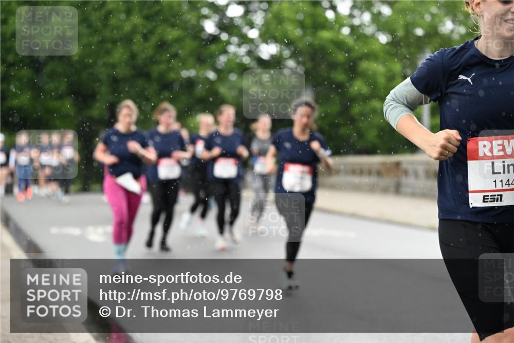 14.06.2026 - REWE Women's Run Dr. Thomas Lammeyer http://msf.ph/oto/9769798 14.06.2026 09:46:56 Laufen 1144 meine-sportfotos.de
