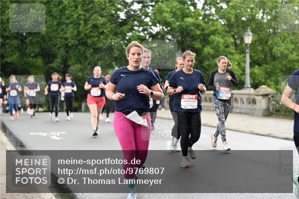 14.06.2026 - REWE Women's Run Dr. Thomas Lammeyer http://msf.ph/oto/9769807 14.06.2026 09:46:58 Laufen 10787, 57 meine-sportfotos.de