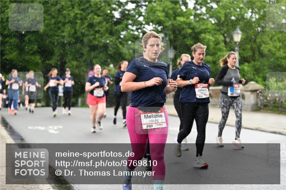 14.06.2026 - REWE Women's Run Dr. Thomas Lammeyer http://msf.ph/oto/9769810 14.06.2026 09:46:58 Laufen 10076, 7, 1076 meine-sportfotos.de
