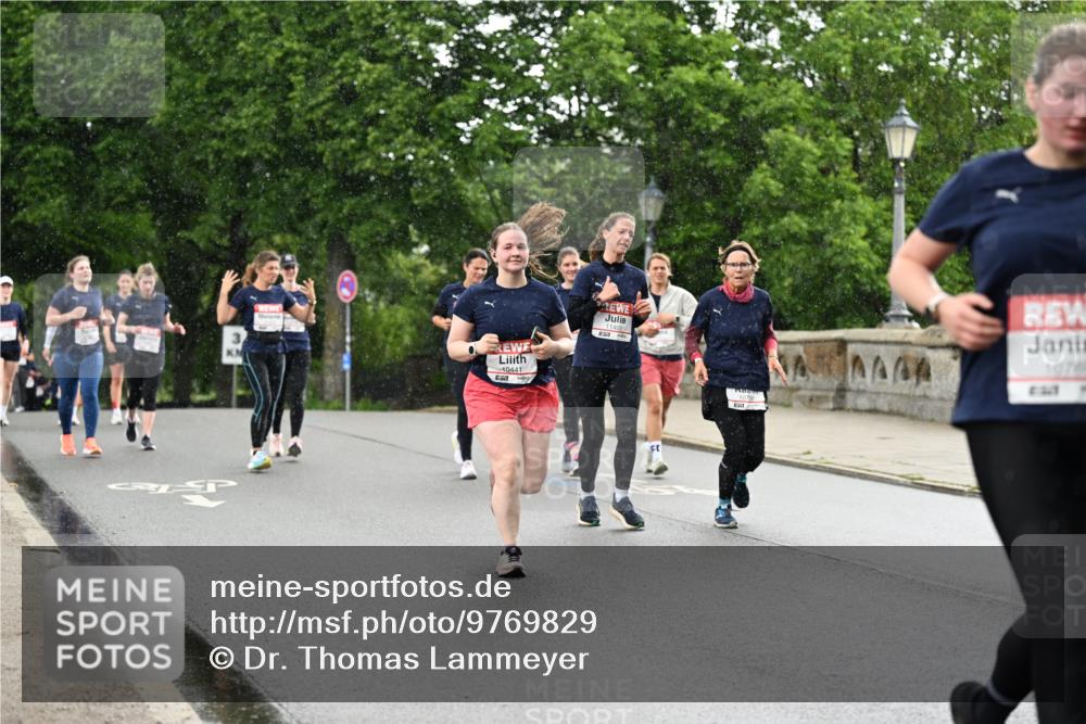 14.06.2026 - REWE Women's Run Dr. Thomas Lammeyer http://msf.ph/oto/9769829 14.06.2026 09:46:59 Laufen 10441, 1070 meine-sportfotos.de
