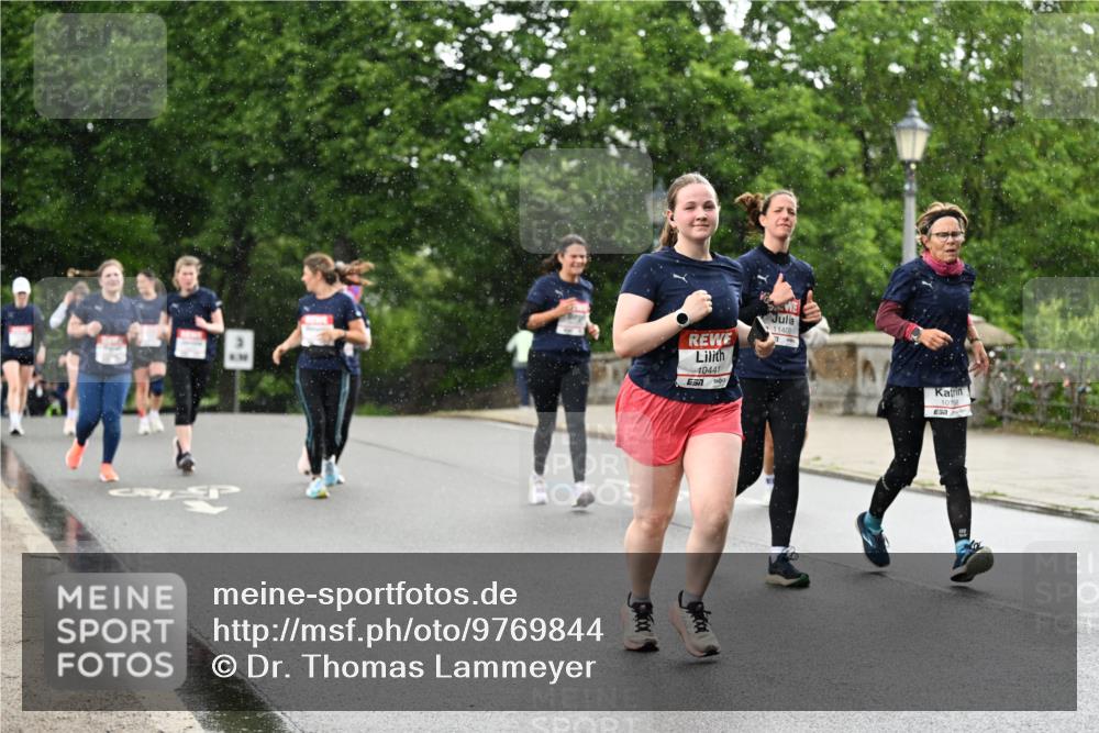 14.06.2026 - REWE Women's Run Dr. Thomas Lammeyer http://msf.ph/oto/9769844 14.06.2026 09:47:00 Laufen 10441, 11402, 10798 meine-sportfotos.de