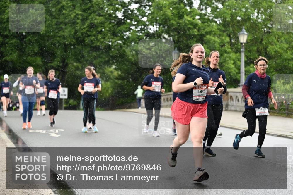 14.06.2026 - REWE Women's Run Dr. Thomas Lammeyer http://msf.ph/oto/9769846 14.06.2026 09:47:00 Laufen 10441, 10798 meine-sportfotos.de