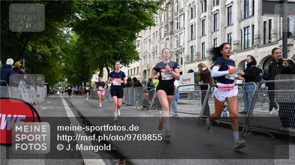 14.06.2026 - REWE Women's Run J. Mangold http://msf.ph/oto/9769855 14.06.2026 09:53:57 Ziel 10012, 10356, 10363, 10434, 10778, 10899, 11395, 11433, 11502 meine-sportfotos.de