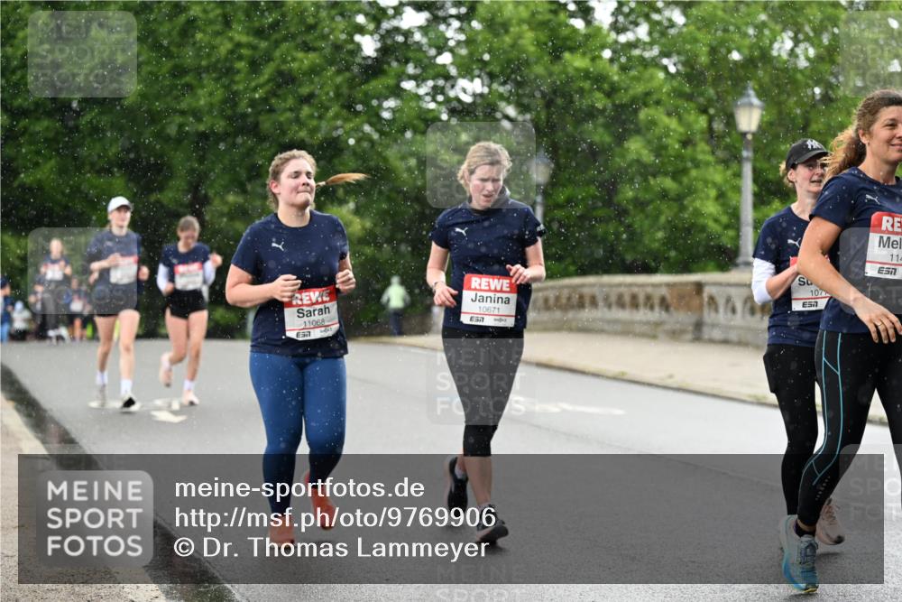 14.06.2026 - REWE Women's Run Dr. Thomas Lammeyer http://msf.ph/oto/9769906 14.06.2026 09:47:04 Laufen 11068, 57, 10671, 7, 114, 7, 107, 7 meine-sportfotos.de