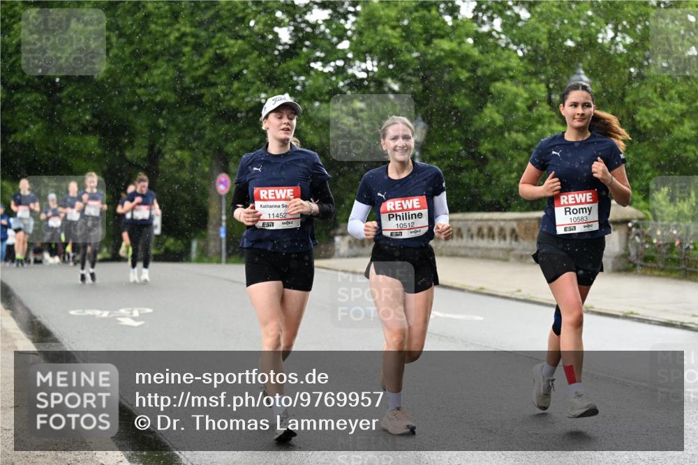 14.06.2026 - REWE Women's Run Dr. Thomas Lammeyer http://msf.ph/oto/9769957 14.06.2026 09:47:07 Laufen 11452, 10512, 10583, 57 meine-sportfotos.de
