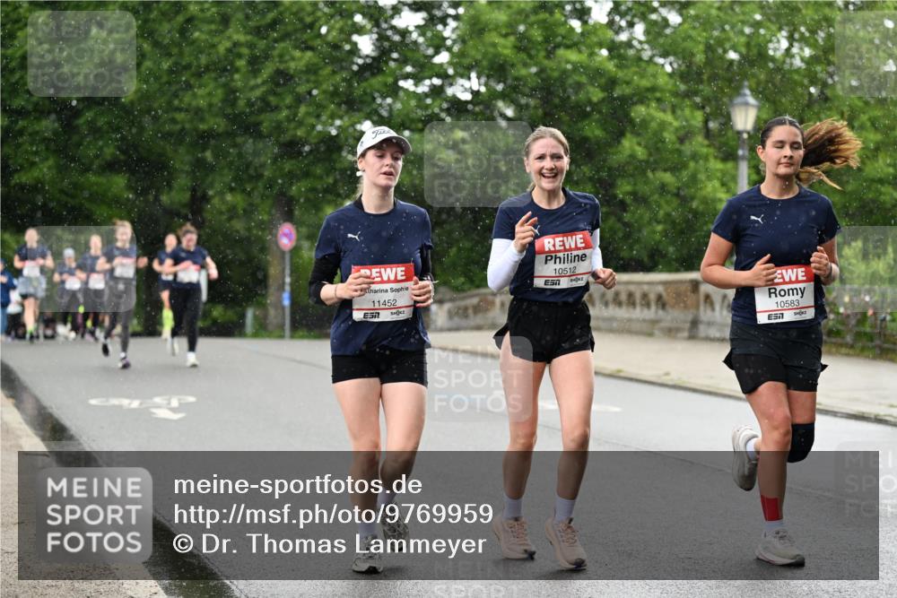 14.06.2026 - REWE Women's Run Dr. Thomas Lammeyer http://msf.ph/oto/9769959 14.06.2026 09:47:08 Laufen 11452, 10512, 10583 meine-sportfotos.de