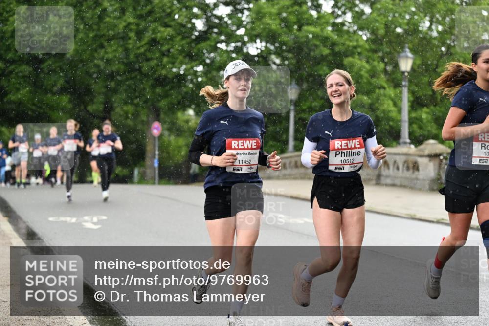 14.06.2026 - REWE Women's Run Dr. Thomas Lammeyer http://msf.ph/oto/9769963 14.06.2026 09:47:08 Laufen 11452, 51, 10512, 10 meine-sportfotos.de