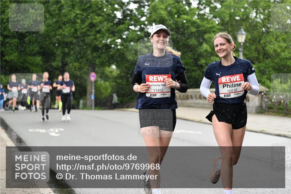 14.06.2026 - REWE Women's Run Dr. Thomas Lammeyer http://msf.ph/oto/9769968 14.06.2026 09:47:08 Laufen 11452, 10512 meine-sportfotos.de