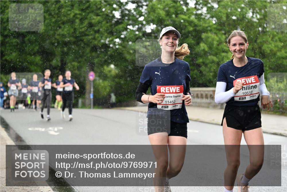 14.06.2026 - REWE Women's Run Dr. Thomas Lammeyer http://msf.ph/oto/9769971 14.06.2026 09:47:08 Laufen 11452, 4446, 10512 meine-sportfotos.de