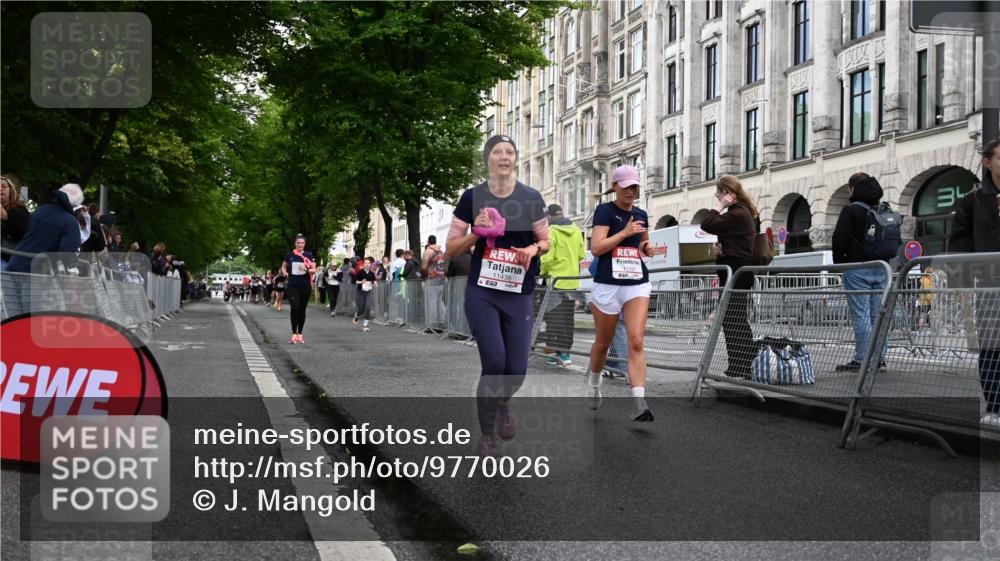 14.06.2026 - REWE Women's Run J. Mangold http://msf.ph/oto/9770026 14.06.2026 09:54:34 Ziel 10290, 11167, 11179, 11273, 11407, 11438 meine-sportfotos.de